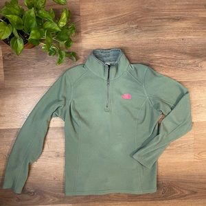 The North Face Women's M Green & Pink 1/4 Zip Lightweight Fleece